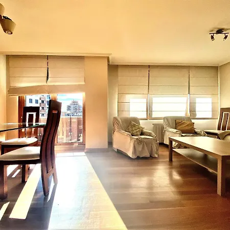 Housingleon - San Marcos Con Opcion A Garaje Apartmán León