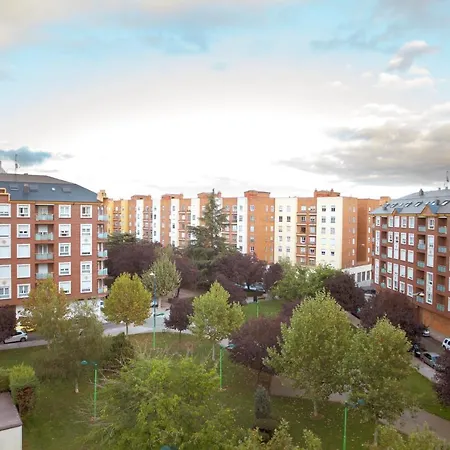 Housingleon - San Marcos Con Opcion A Garaje Apartment Leon